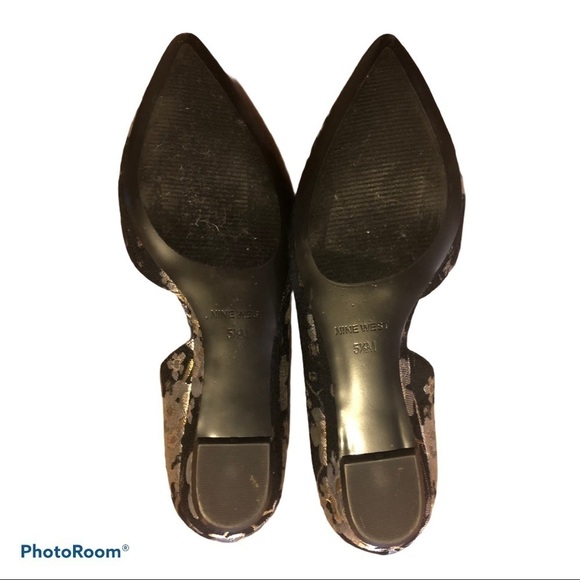 Nine West Flats Back Gold Metallic Foil Floral 5.5M Pointy Toe Shoe Career - Picture 5 of 5